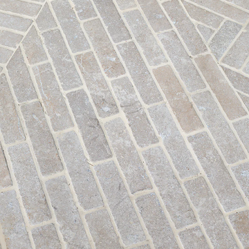 Dijon Pearl Tumbled Limestone Setts 200x50x50mm