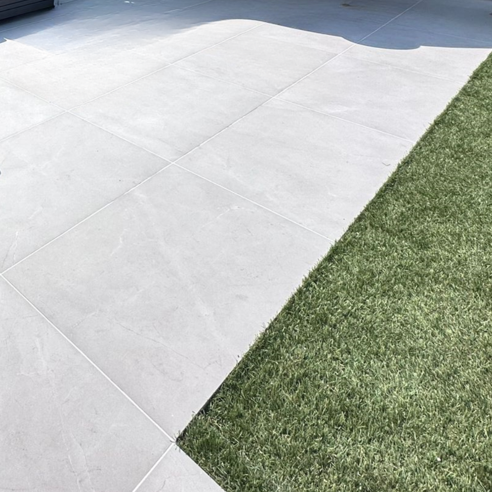 Genoa White Outdoor Porcelain Paving Slabs - 900x600x20 mm