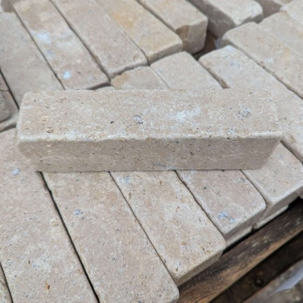 Dijon Pearl Tumbled Limestone Setts 200x50x50mm
