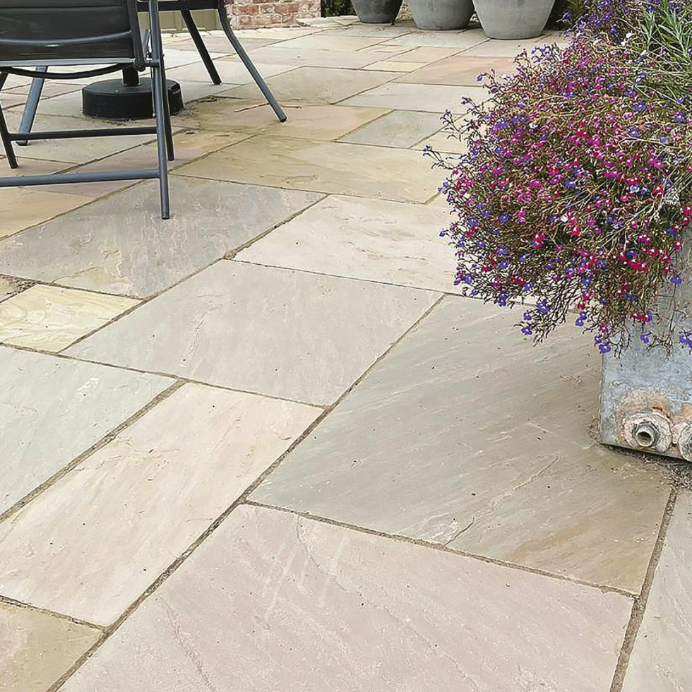 Raj Green Sandstone Paving Slabs Mix Size- Patio Project Pack