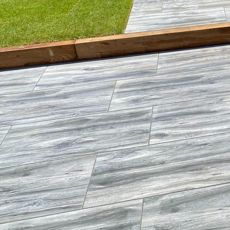 Samba Gris Wood Effect Outdoor Porcelain Paving Slabs - 900x450x20 mm